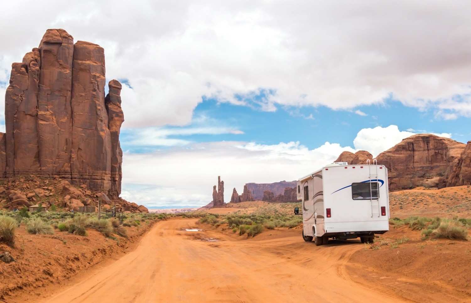 Why Do Buyers Choose CrossRoads RV