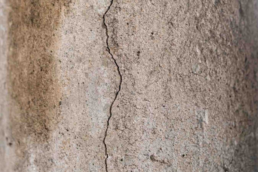 Foundation Cracks and Structural Weak Points